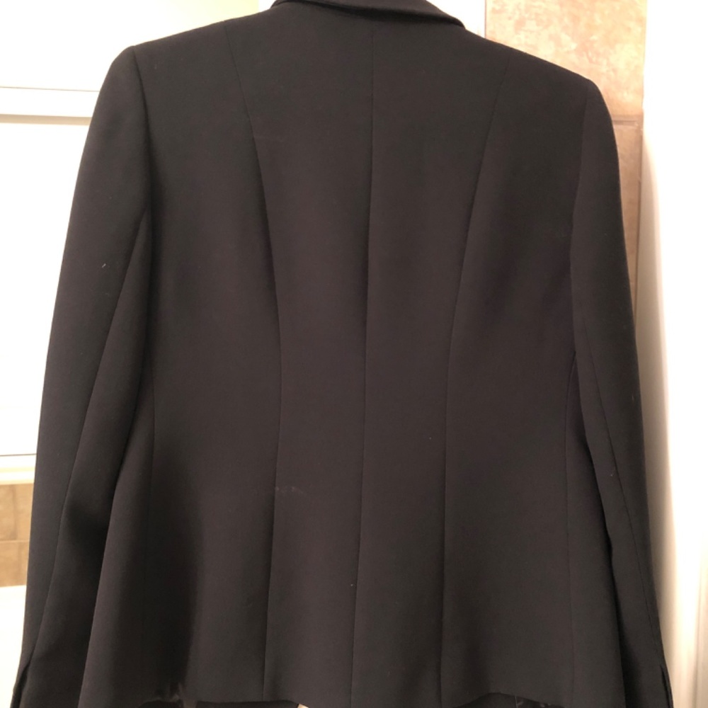 Formal black blazer - Picture 3 of 3